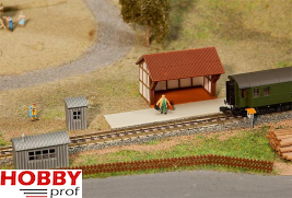 Trackside Decoration