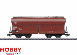 Hopper Car with Hinged Roof Hatches