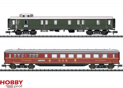 “D 96” Express Train Passenger Car Set 1