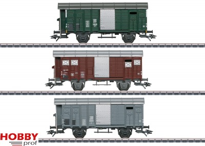 Freight Car Set with Type K3 Boxcars
