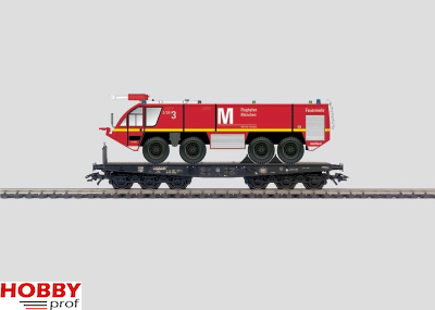Heavy Duty Flat Car with Airport Fire Truck